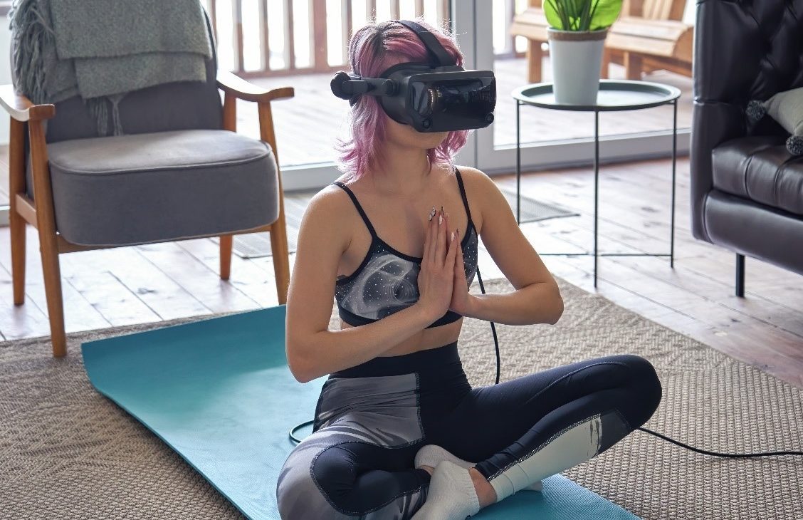 Woman imrproving mental health with the metaverse