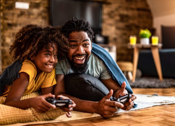 Father and daughter summer gaming