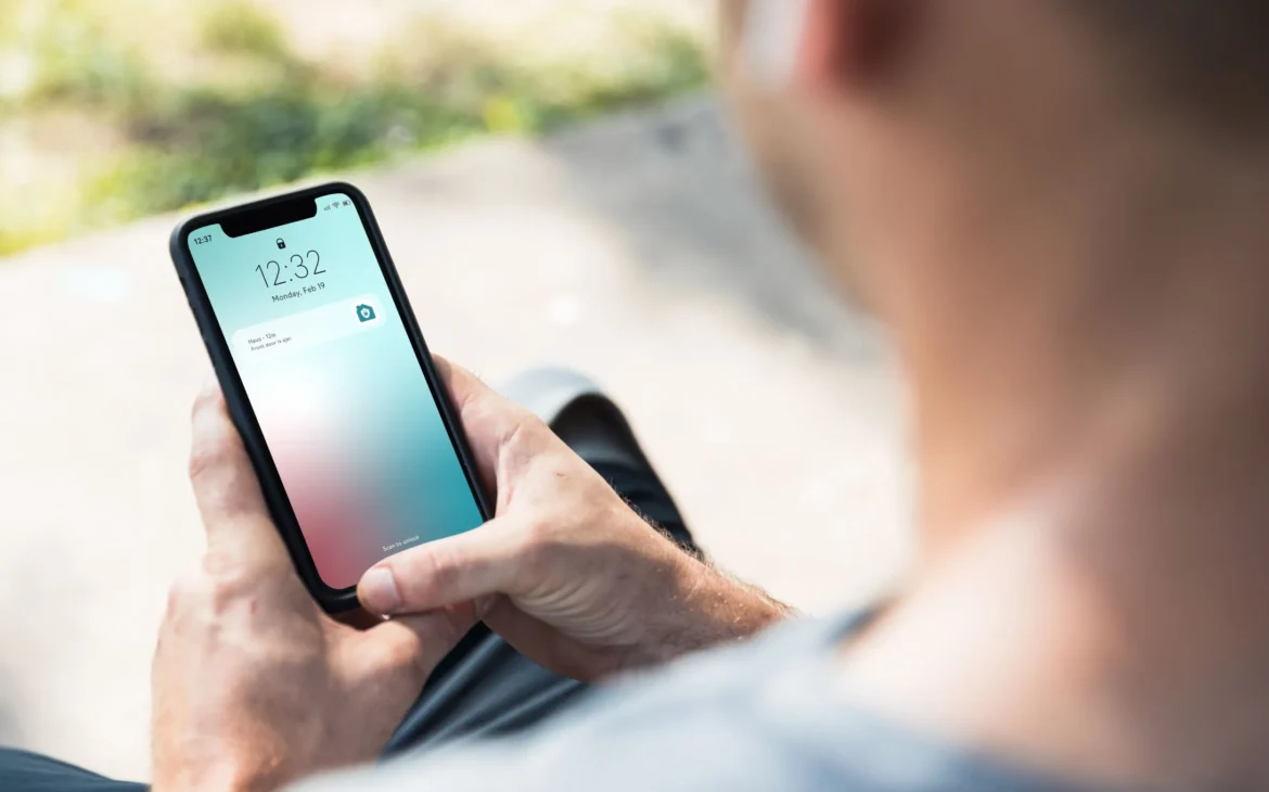 Apps using data in the background