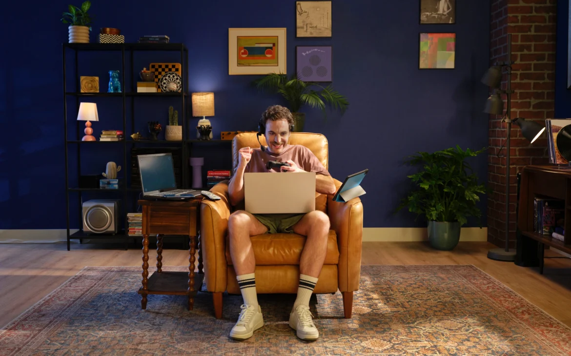 Yay to Bruce Streaming King