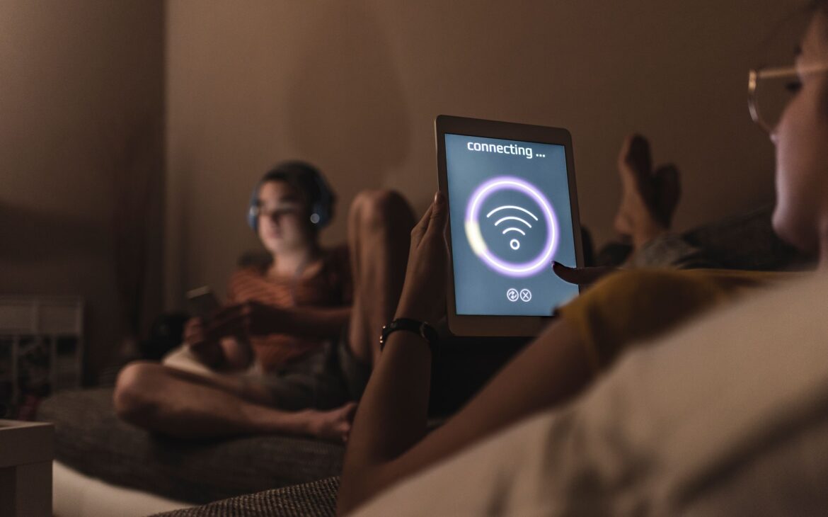 Is Wi-Fi 7 backwards compatible?